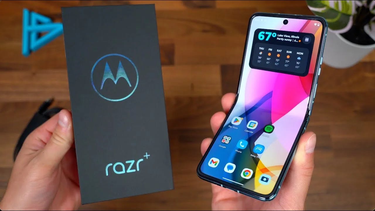 Motorola Razr Plus